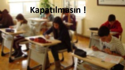 Öğrenciler Dershanelerin Kapatılmasına Karşı